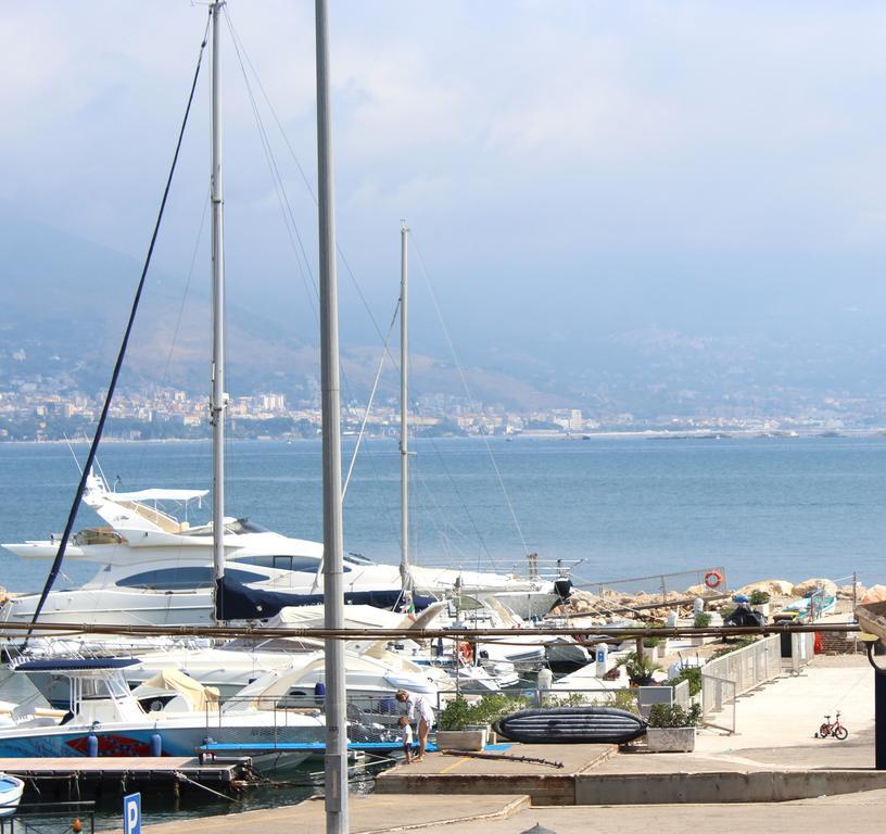 Almayer La Locanda Gaeta Buitenkant foto