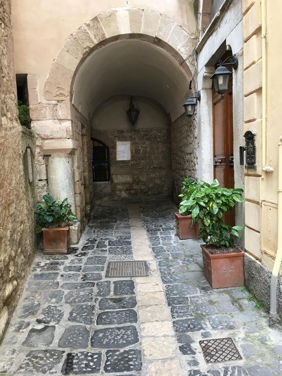 Almayer La Locanda Gaeta Buitenkant foto